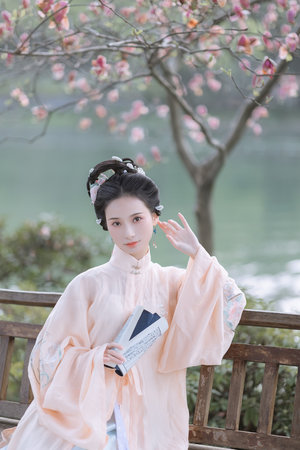 久久tv中文字幕首页